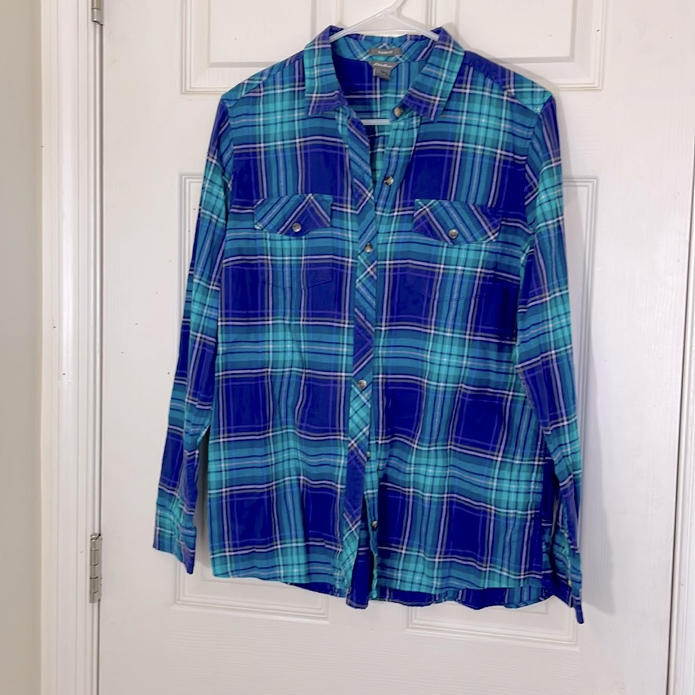 Eddie Bauer Women’s Classic Fit Blue & Green Plaid Button Down Shirt Size Large